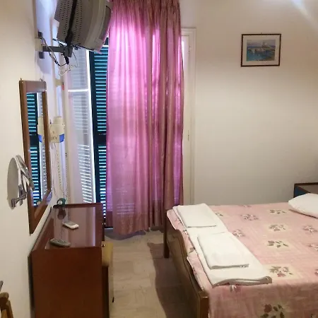 Moros Ájosz Sztéfanosz