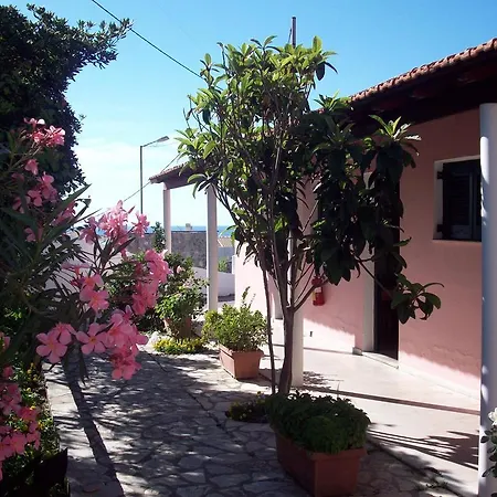 Moros * Agios Stefanos Avliotes (Corfu)